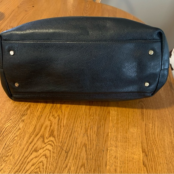 Tory Burch Black Leather Shoulder Bag - Picture 5 of 14